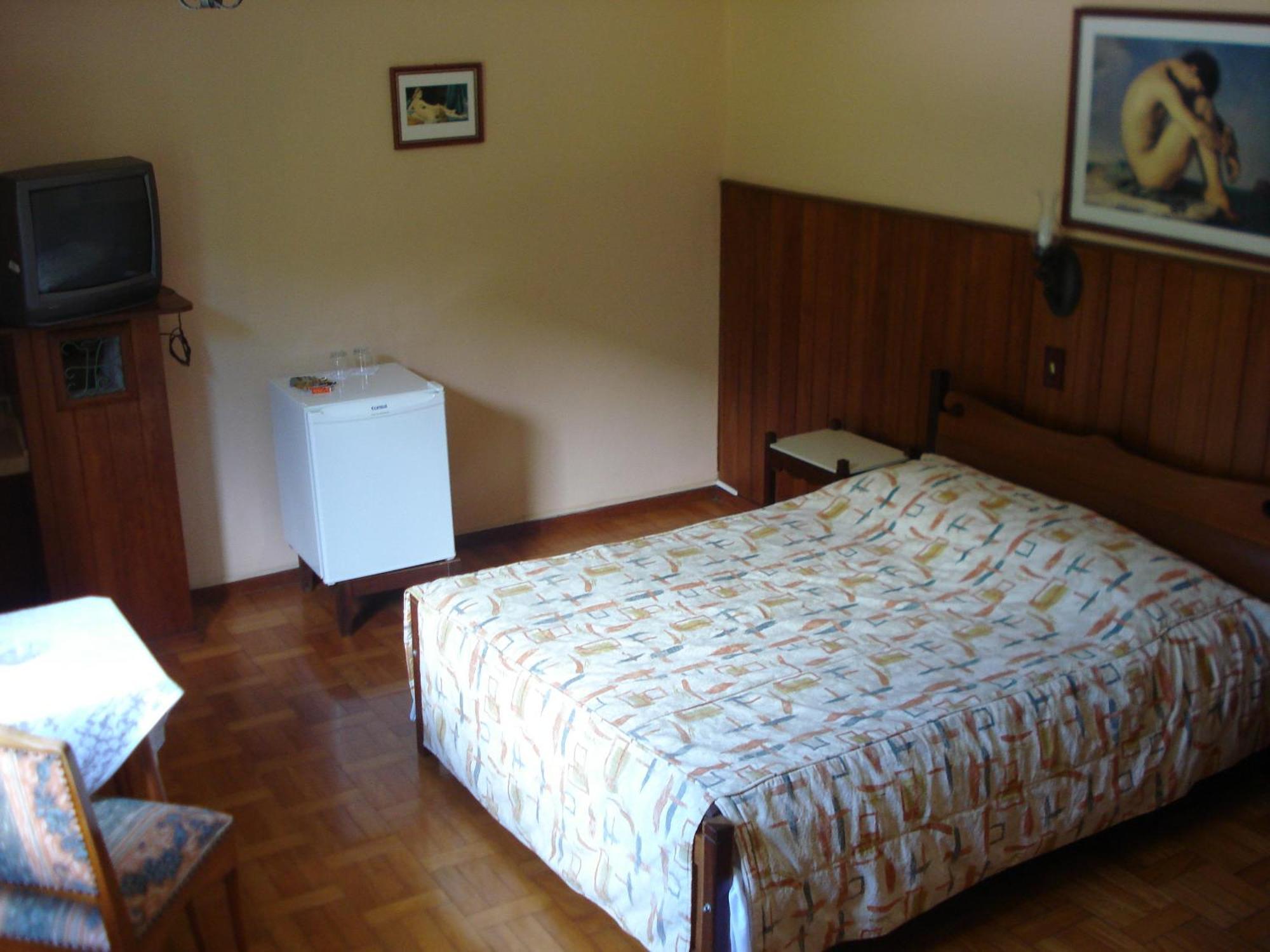 Hotel Bucsky 노바프리부르구 객실 사진