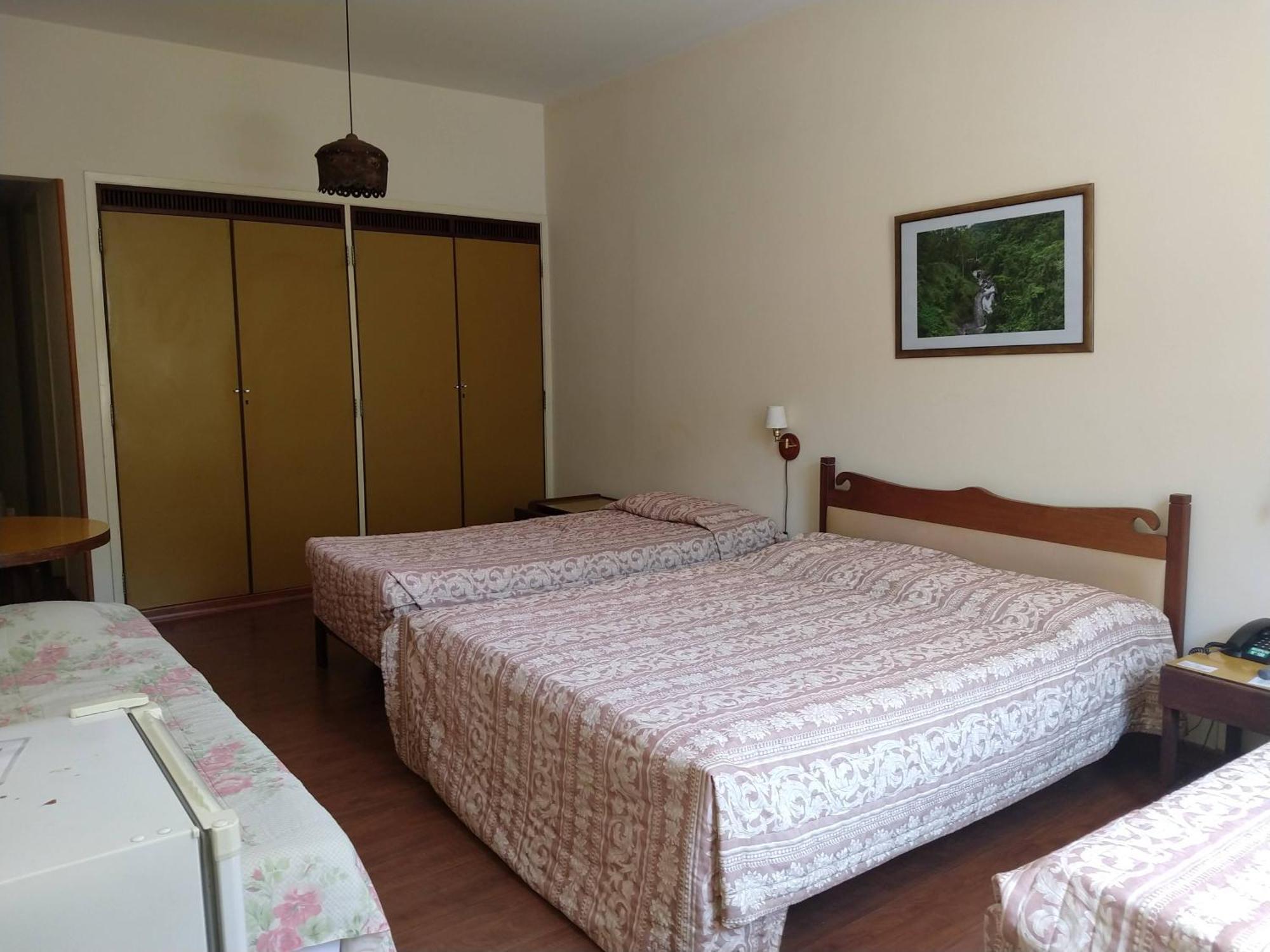 Hotel Bucsky 노바프리부르구 객실 사진